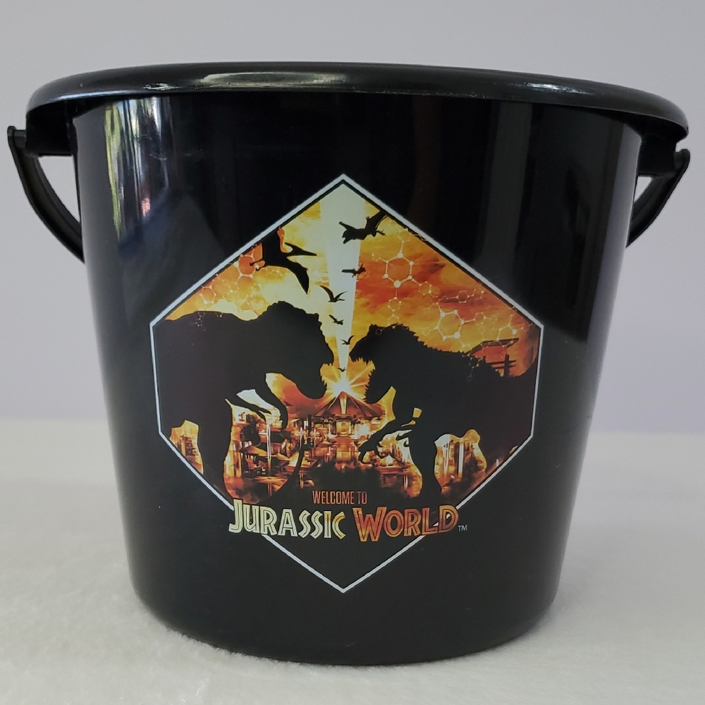 Jurassic World Dinosaur Black Bucket Halloween Toys Beach